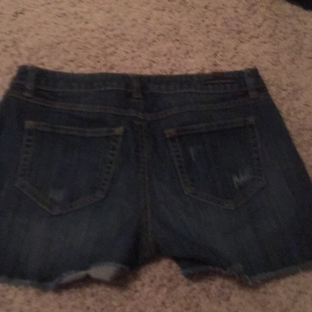Shorts - Picture 2 of 2